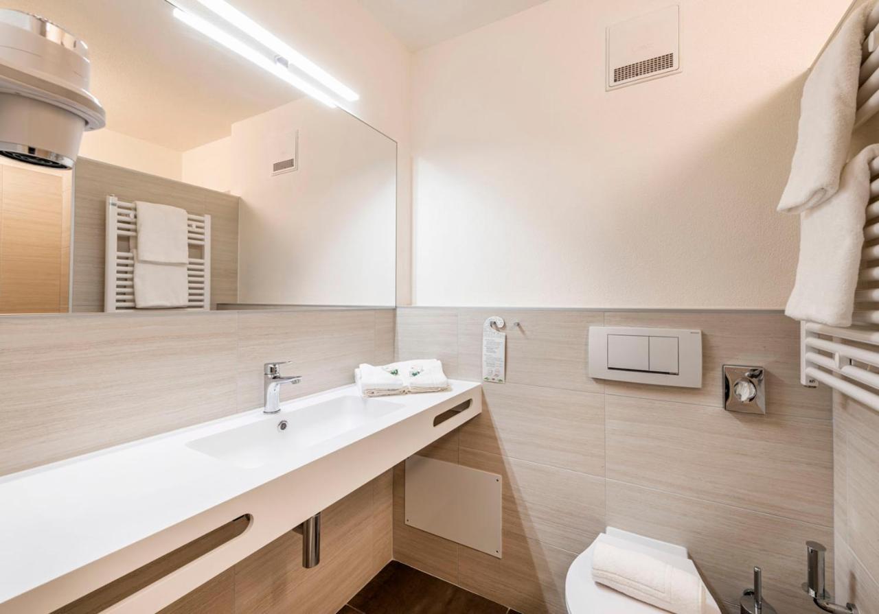 I Grappoli Hotel Sessa Bagian luar foto